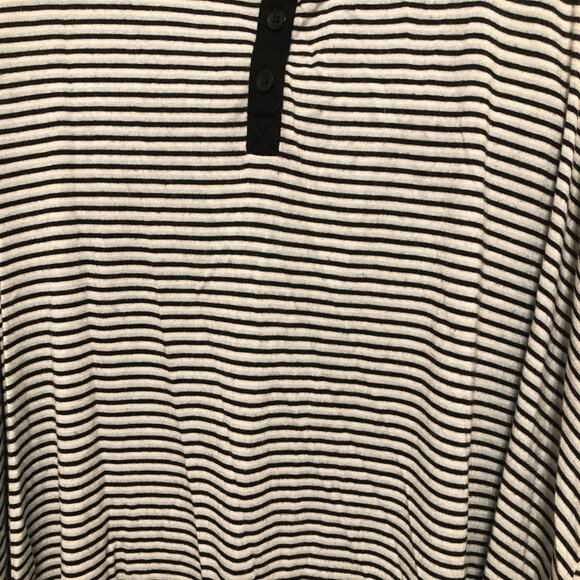 Tank Tops - Bundle of 2 - DKNY size 2X and Apt 9 size XXL - Picture 7 of 8